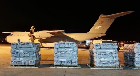 Türkiye Sends Humanitarian Aid to Flood-hit Pakistan