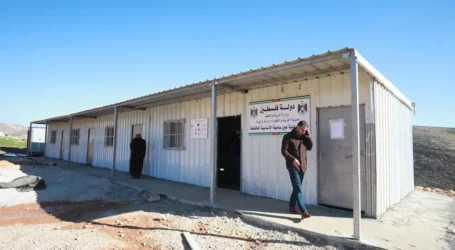 Israel Threatens to Close School in Ramallah