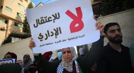 For The Third Day, 30 Palestinian Detainees Continue Open Hunger Strike