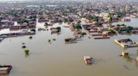 Officials: Swelling Lake Could In Southern Pakistan Cause More Flooding