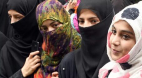 Kashmiri Muslim Students Forced to Sing Hindu Devotional Songs