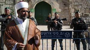 Israeli Police Release Al-Aqsa Mosque Director