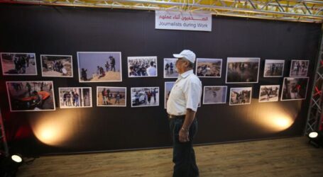 Photo Exhibition in Gaza Shows Israeli Abuses Against Palestinian Journalists
