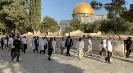 Dozens of Israeli Settlers Break into Al-Aqsa Mosque