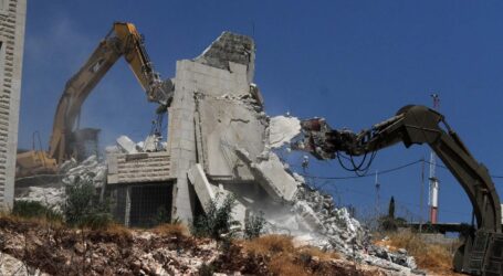 Israeli Occupation Demolishes Two Palestinian Buildings near Hebron