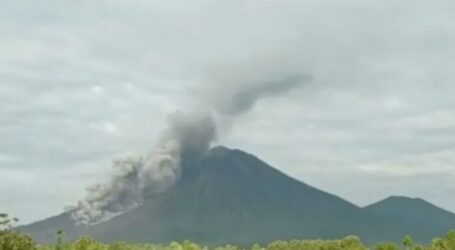 Indonesia’s Mount Semeru Eruption Still Fluctuates
