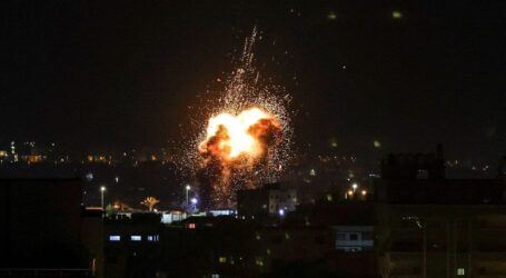 Israeli Warplanes Bomb Different Sites in Besieged Gaza Strip