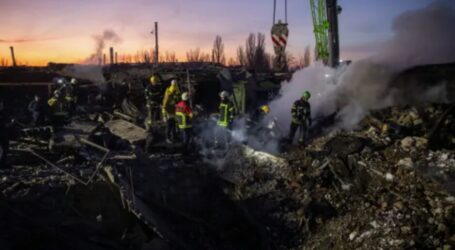 Multiple Explosions Rock Kyiv, Ukraine on New Year’s Eve