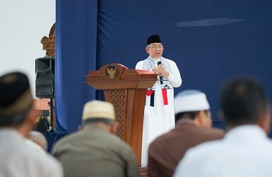 Imam Yakhsyallah Invites Communities to Develop Da’wah Through Strengthening People’s Economy