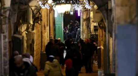 The Second Night, Israeli Police Attack Congregation of Tarawih Prayer at Al-Aqsa