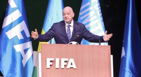 FIFA President to Visit Palestine