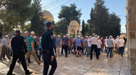 Israeli Settlers Break into Jerusalem’s Aqsa Mosque