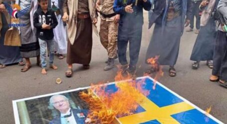 Demonstrators in Yemen Burn Swedish Flags after Qur’an Burning Continue