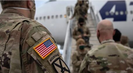 US Sends 300 More Troops to Middle East