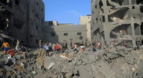 Ongoing Israeli Bombardment in Gaza Kills Six People