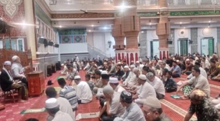 Syaikh Umar Shalah, Palestinian Ulama at Oman Mosque in Aceh: Believe in Allah’s Promise