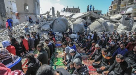 First Week of Ramadan in Gaza: No Food, No Mosques for Prayer