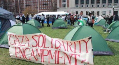 House Republicans Visit to George Washington University Encampment