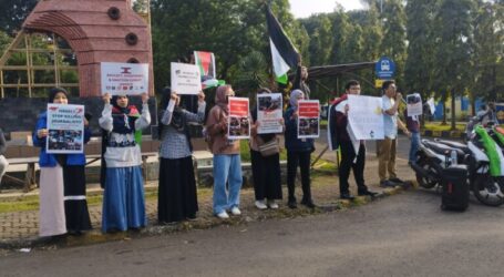 Students of Padjadjaran University Hold Solidarity Action for Palestine