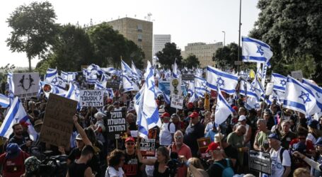 Thousands of Israeli Academics Call for Ending Gaza War