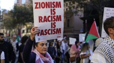 Thousands of Australians Take Part in Protesting Israeli Aggression in Gaza