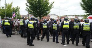 Far-right Riots on UK (photo: Anadolu Agency)