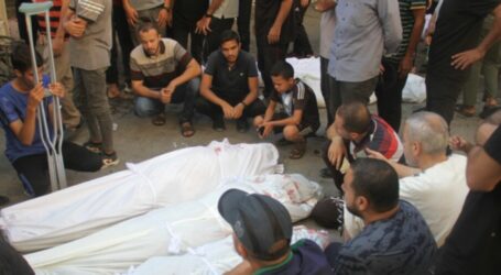 Israeli Airstrike on Home in Khan Younis Kills 10 Palestinians