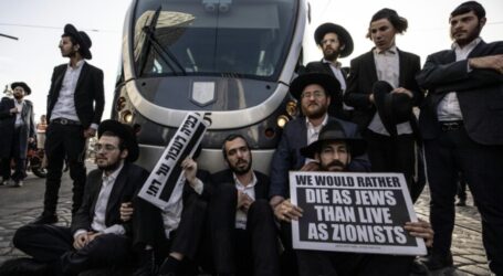 Ultra-Orthodox Jews Protest Mandatory Military Service