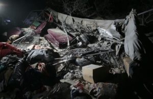 A view of destroyed personal belongings as rescuers look for survivors (photo:Jehad Alshrafi/Anadolu)