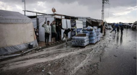 UNRWA Warns of Exacerbating Humanitarian Crisis in Gaza amid Winter Storms