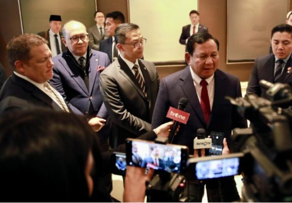 President Prabowo Subianto in a statement to the press on Wednesday (13/11/2024). (Photo: BPMI Setpres/Aldoni)