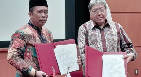 Japan Provides Grant Aid for Islamic Boarding Schools and Hospitals in Indonesia