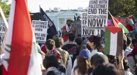 US Activists Hold Protest Demanding Release of Medical Workers Detained by Israel