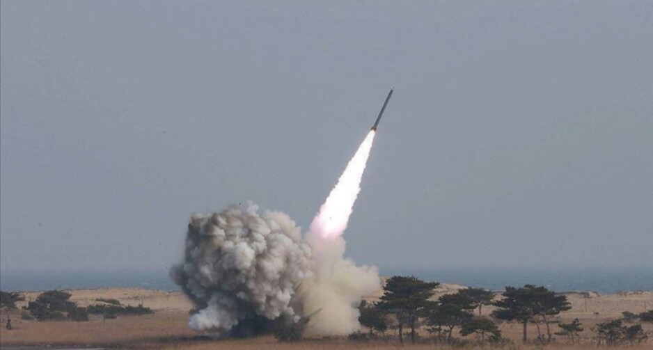 Houthi Launches Hypersonic Missile to Israel's Ben Gurion Airport (Photo: Anadolu Agency)