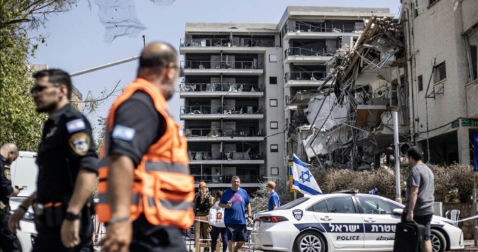 Iran Attacks Israel (photo: Anadolu Agency)