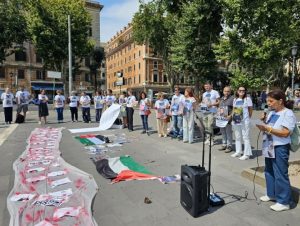 Italian Journalists Stage Sit-In in Rome, Condemn Israeli Crimes in Gaza (photo: Wafa)