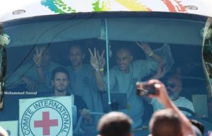 Palestinians released from Israeli prisons under Gaza Ceasefire Agreement (photo: PIC)