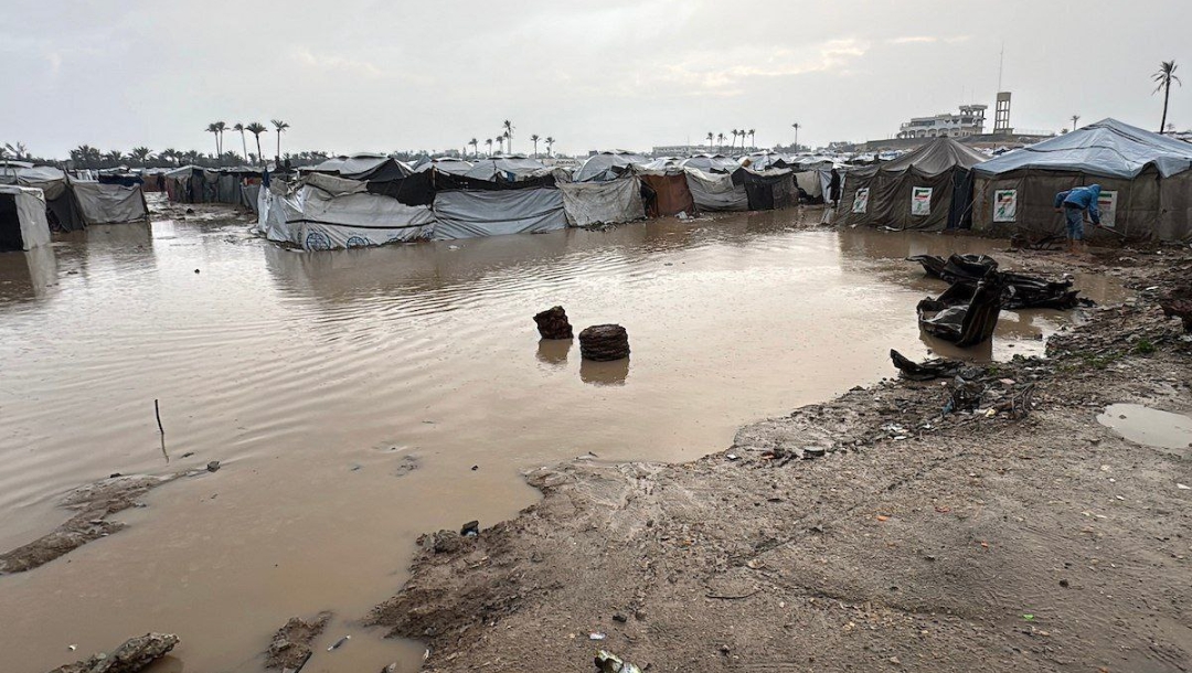 Floods on Gaza camp (photo: PIC)