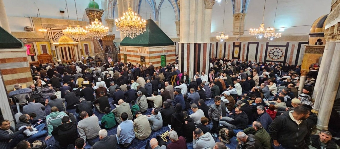 Friday Prayers at Ibrahimi Mosque (photo: PIC)