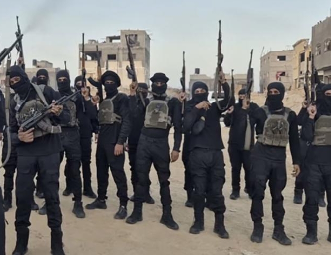 Armed militia in Gaza (photo: PIC)